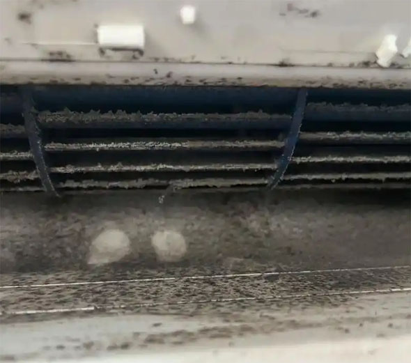 通许空调吹的风有股烧焦味是怎么回事